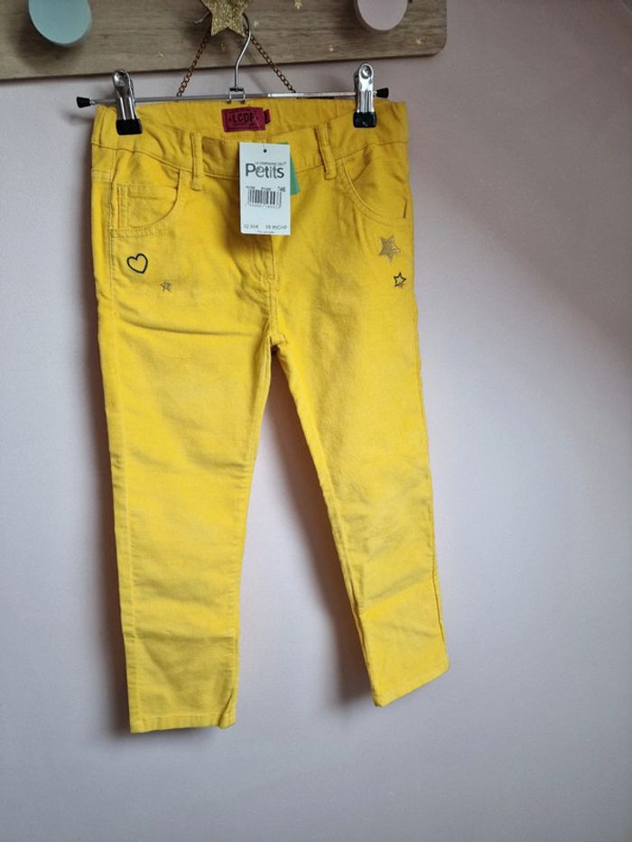 Pantalon la Cie des petits 7ans neuf