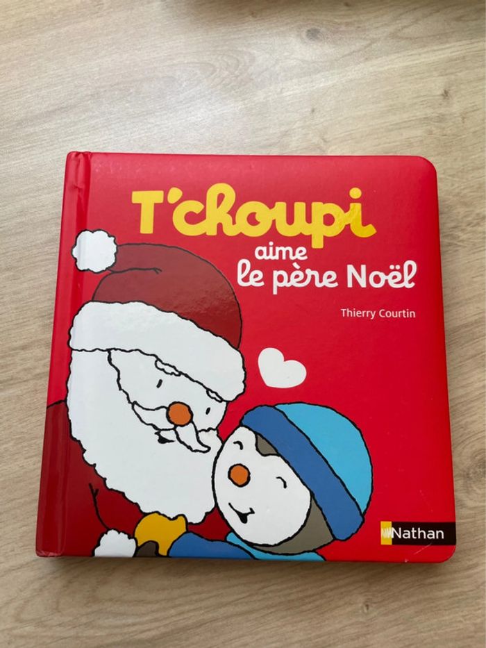 T’choupi aime le Père Noël