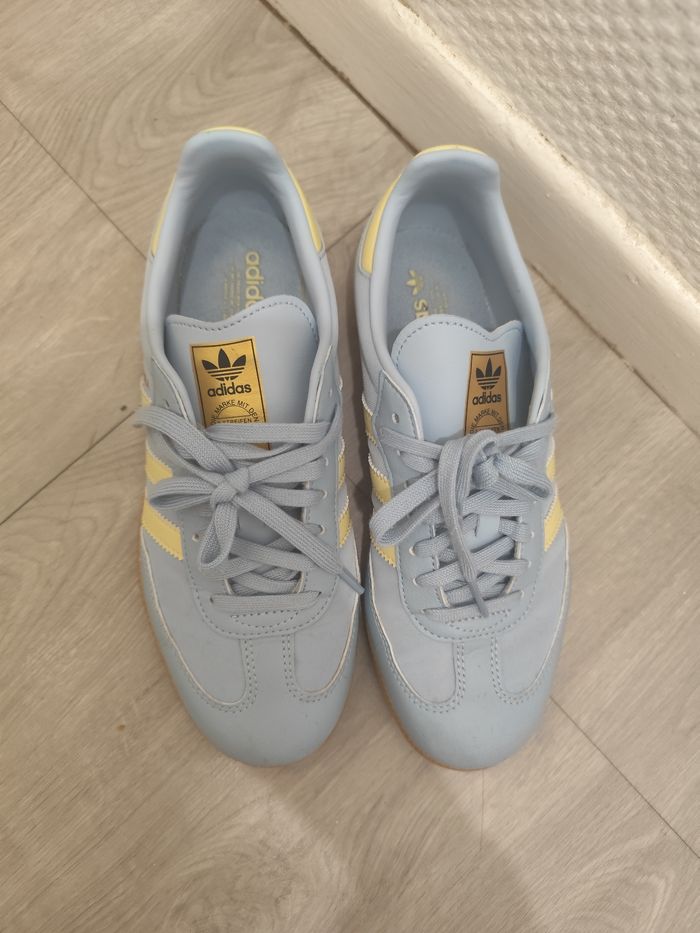 Chaussures samba adidas a