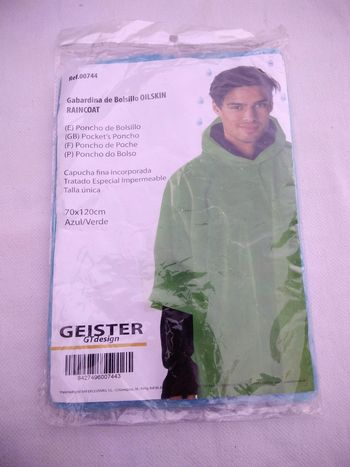 Poncho imperméable de poche