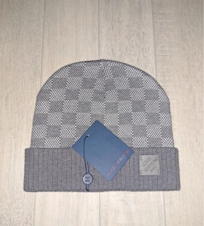 Bonnet - photo numéro 2