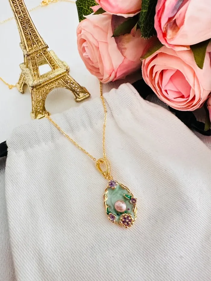 đ·Collier fait main â Perle naturelle & Ă©mail floral â Bienfaits & Ă©lĂ©gance - photo numĂ©ro 3