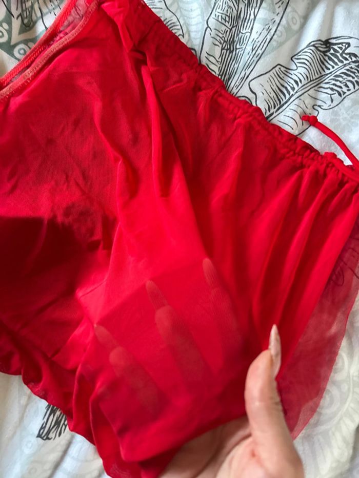 Bikini rouge avec jupe transparente Shein - photo numéro 3