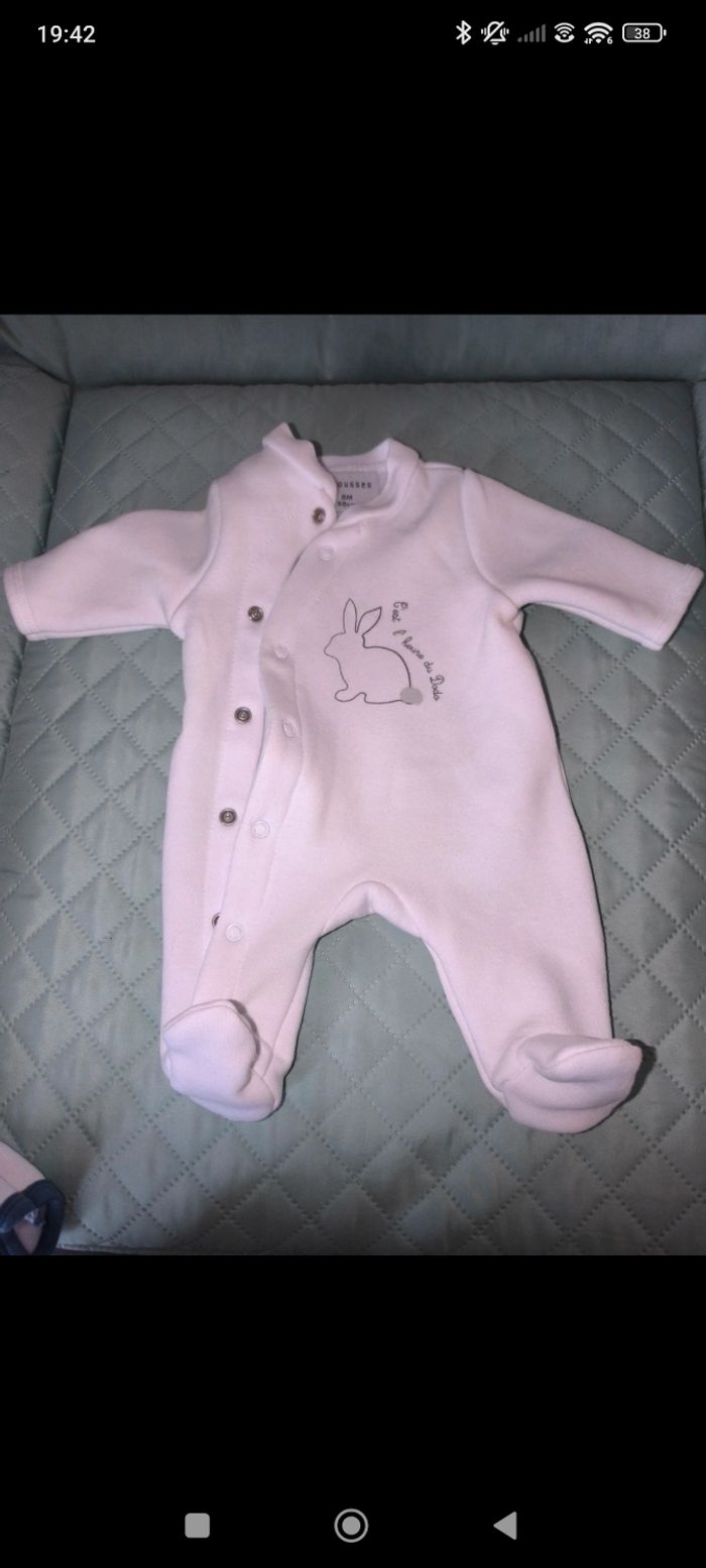 Pyjama 1 mois - photo numéro 3