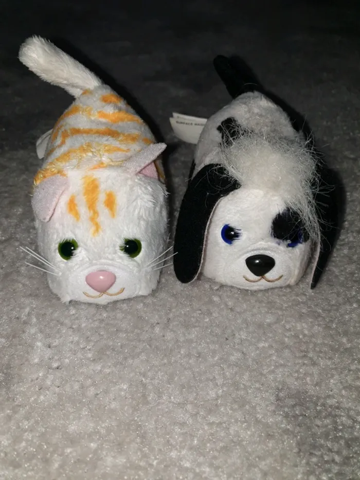 Lot de 2 animaux Furreal Hasbro chat et chien