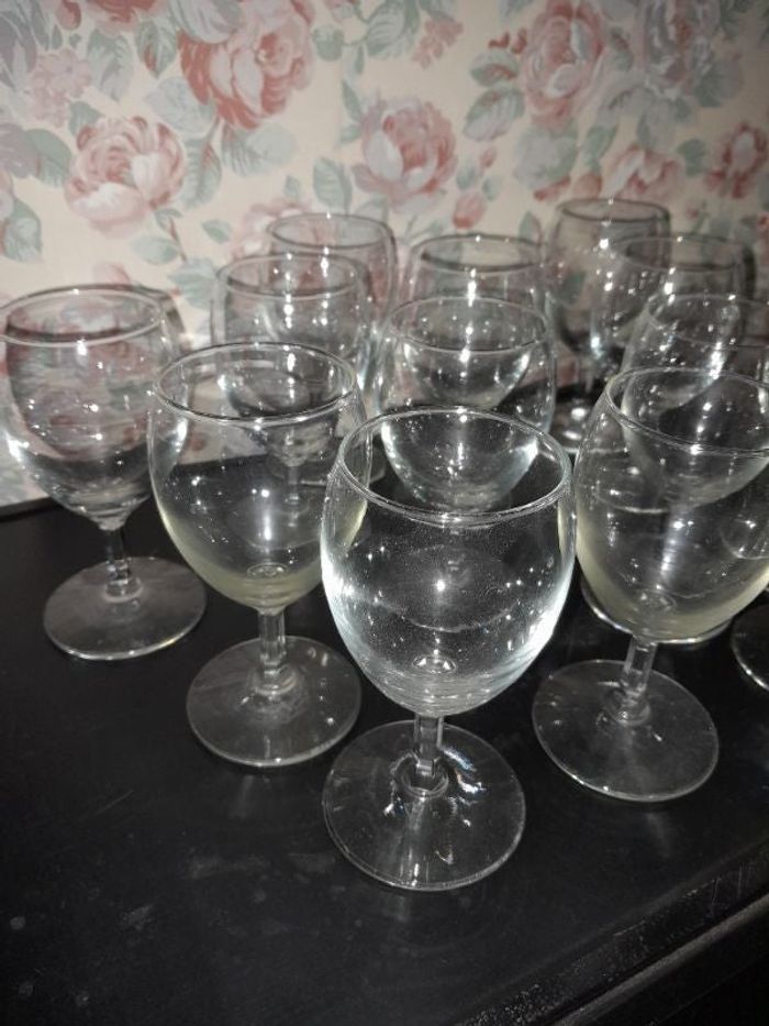 Lot de 13 verres ballon vintage
