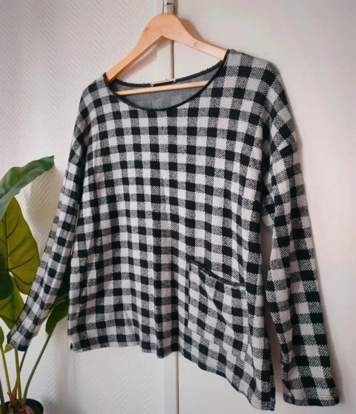 Pull à carreaux + poche Camaïeu S/M - photo numéro 3