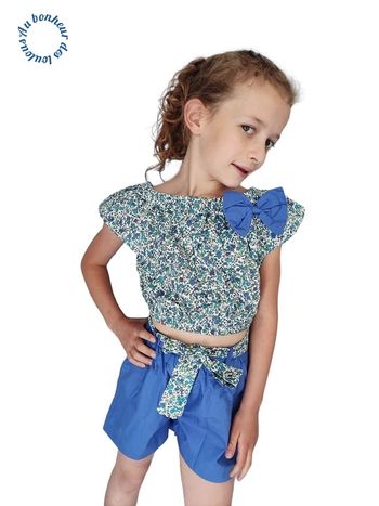 7-8 ans ensemble été top et short ( porté juste pour la photo)