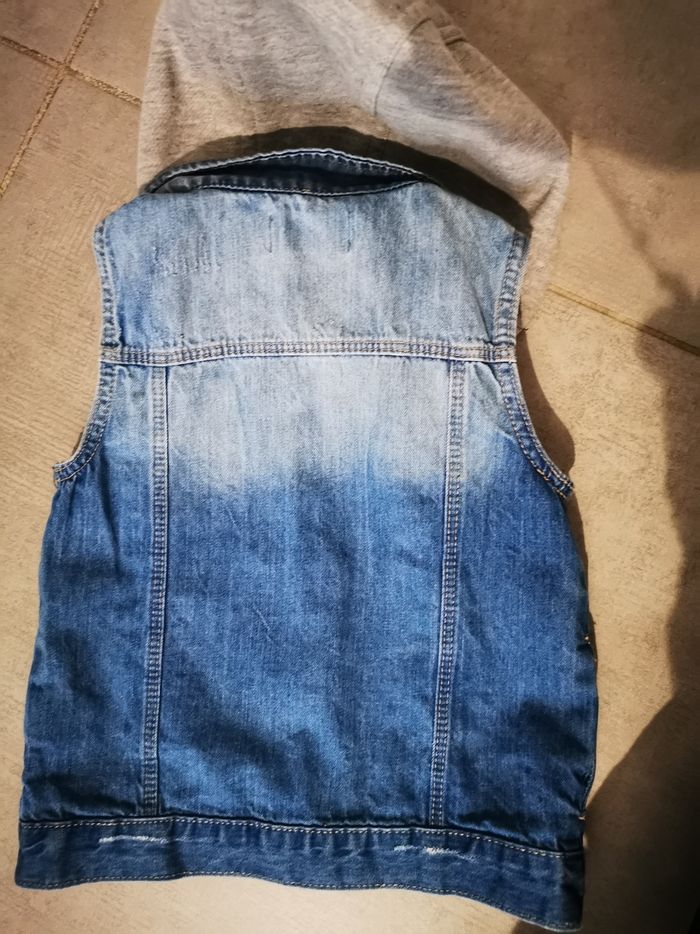 Veste en jean sans manches - photo numéro 2