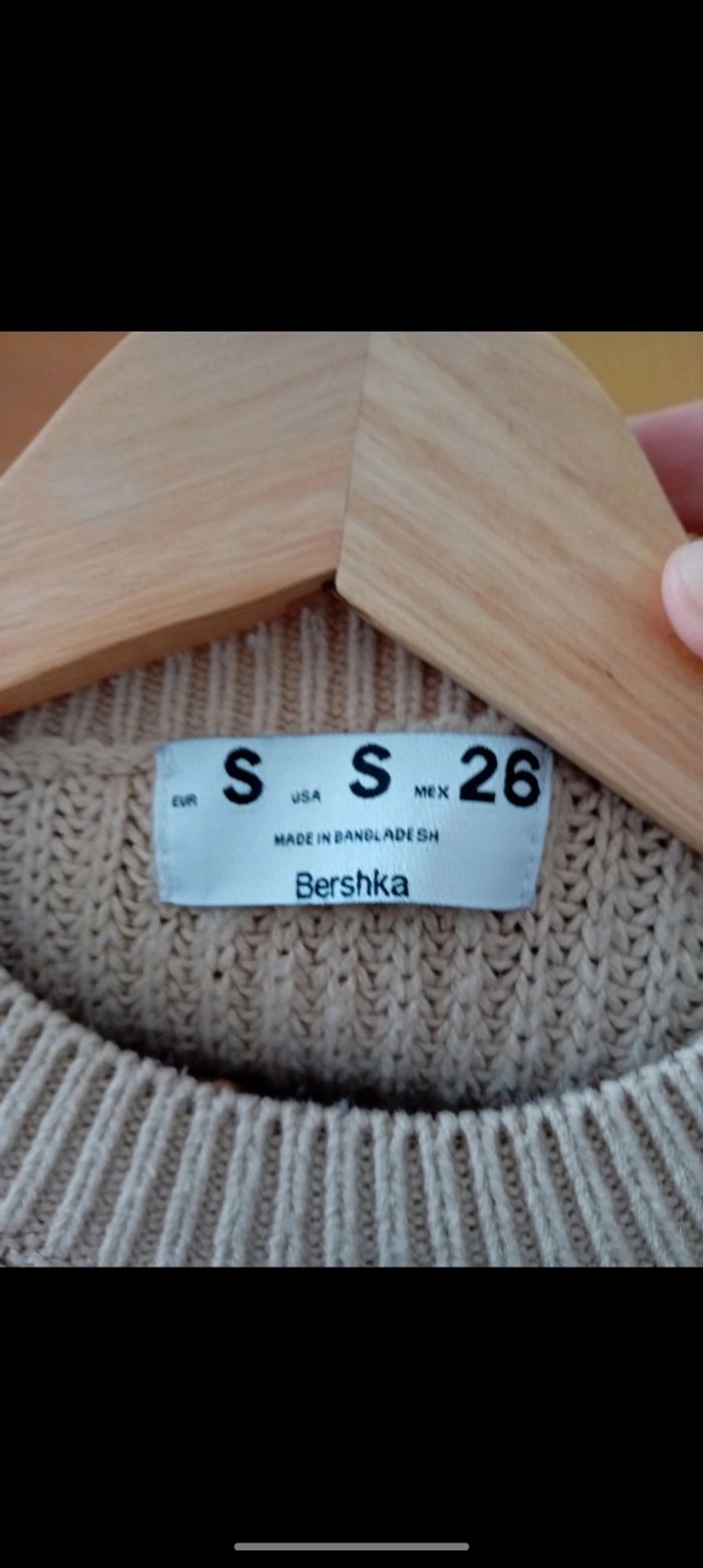 Pull Bershka beige taille S - photo numéro 3