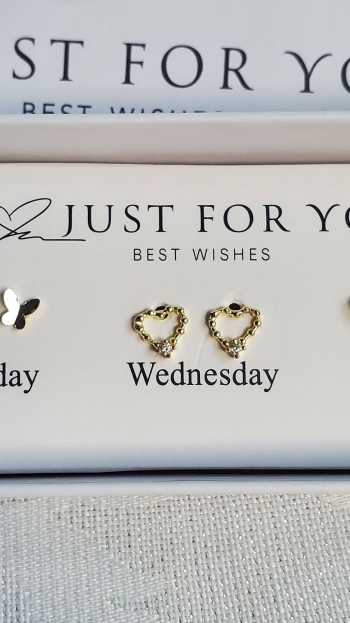 Ensembles boucles d'oreilles neuves. - photo numéro 7