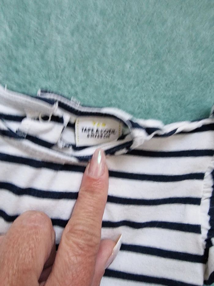 Très jolie robe 6 mois - photo numéro 3