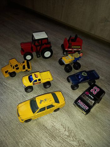 lot de 8 véhicules tracteur buggy majorette mercedes