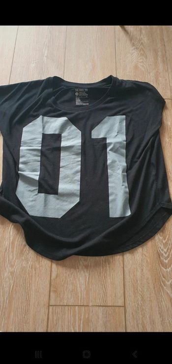 Tee shirt nike taille S