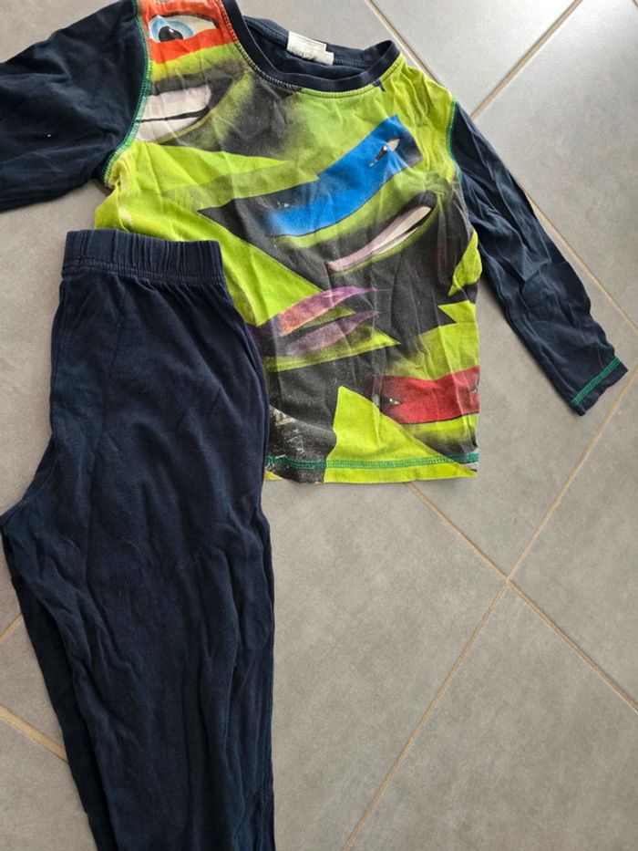 Pyjama fin - photo numéro 2