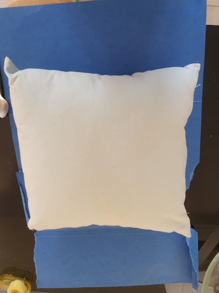 Coussin carré bleu clair