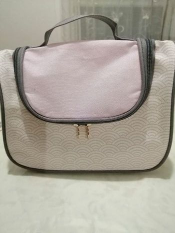 Vanity Yves Rocher Rose.