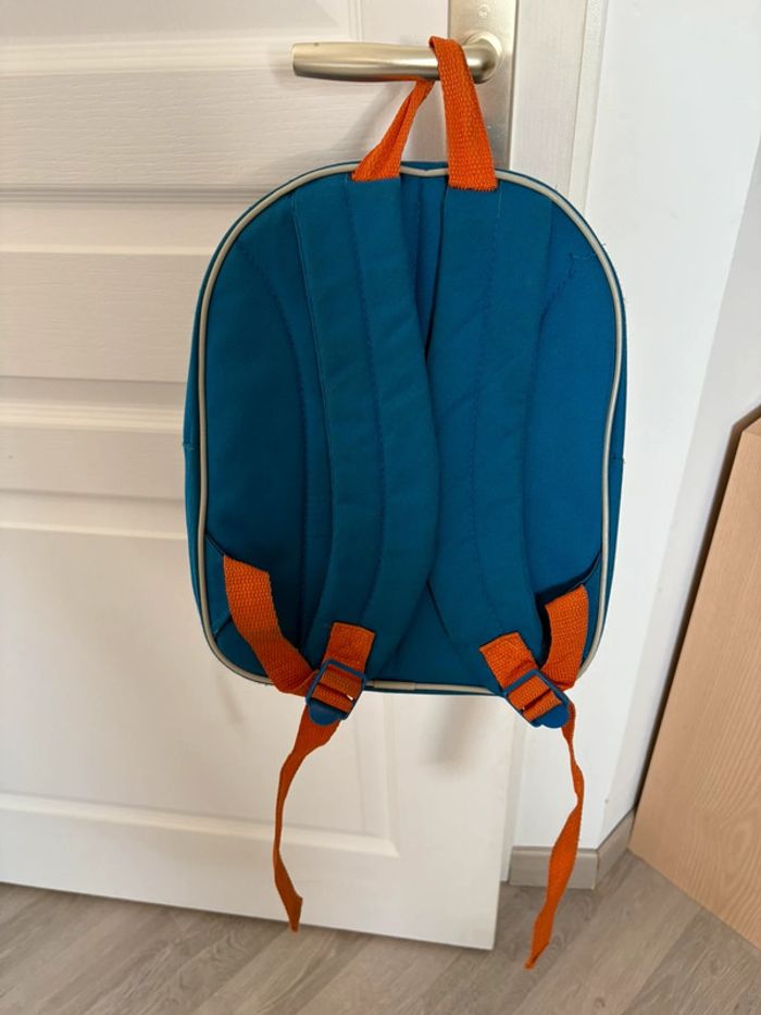 Sac à dos bleu Minion à fermeture orange bon état💙 - photo numéro 2
