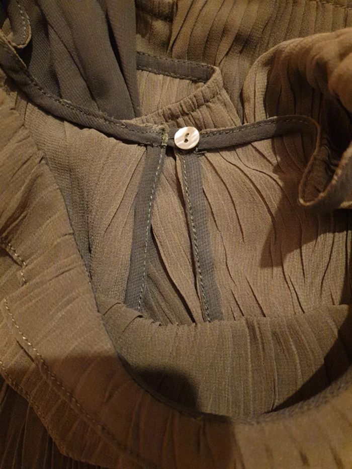 Top plissé kaki - photo numéro 5