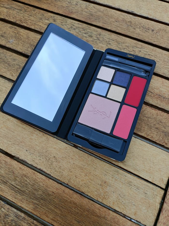 Lot de 4 palettes YSL totalement neuves - photo numéro 9