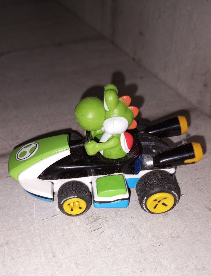 Figurine Yoshi Nintendo - photo numéro 2