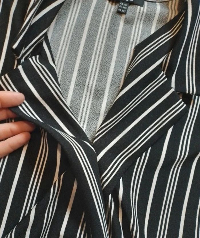 Blouse fille rayés noire et blanche Jennyfer - photo numéro 5