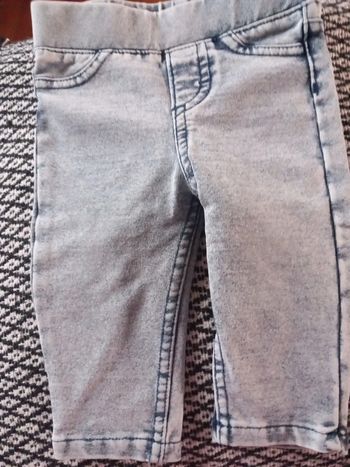Pantalon jegging h&m taille 56cm 1mois