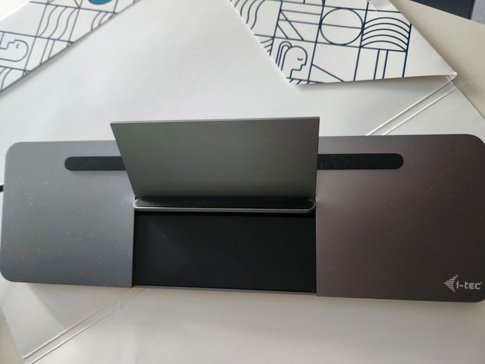 Station d’accueil i-tec USB-C 3xLCD Dock – PD 85W – Métal – Ultra-Slim - photo numéro 5