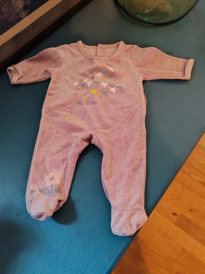 Pyjama grenouillère 1 mois - photo numéro 2