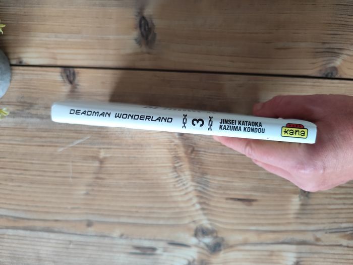 Manga Deadman Wonderland tome 3 - photo numéro 4