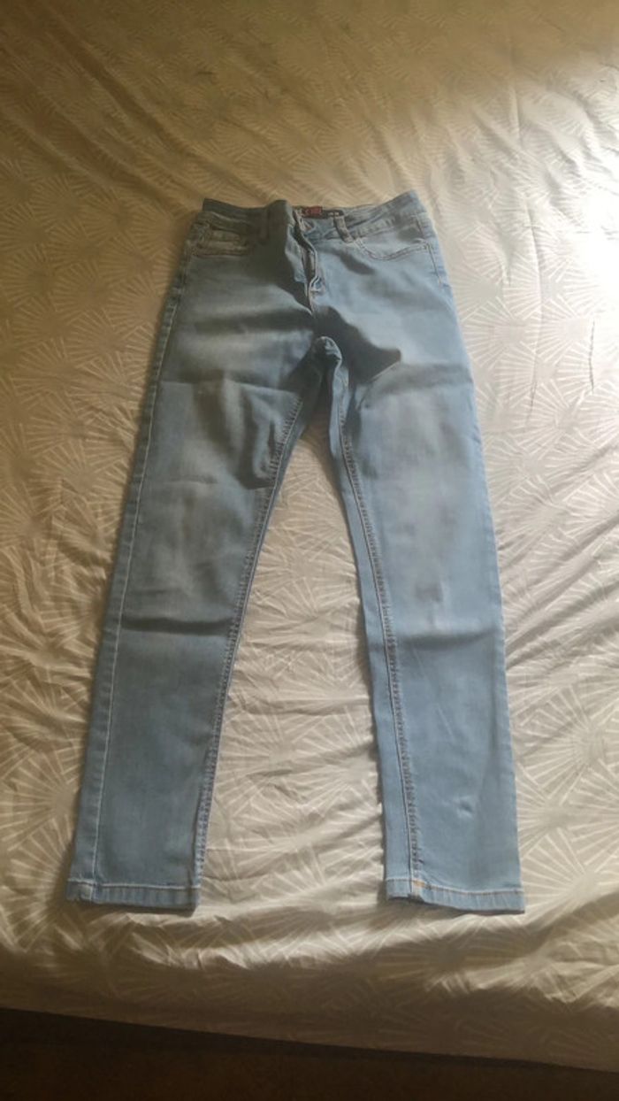 Jean slim bleu clair Jennyfer taille 36