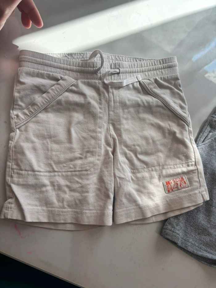 Lot short 2 ans - photo numéro 6
