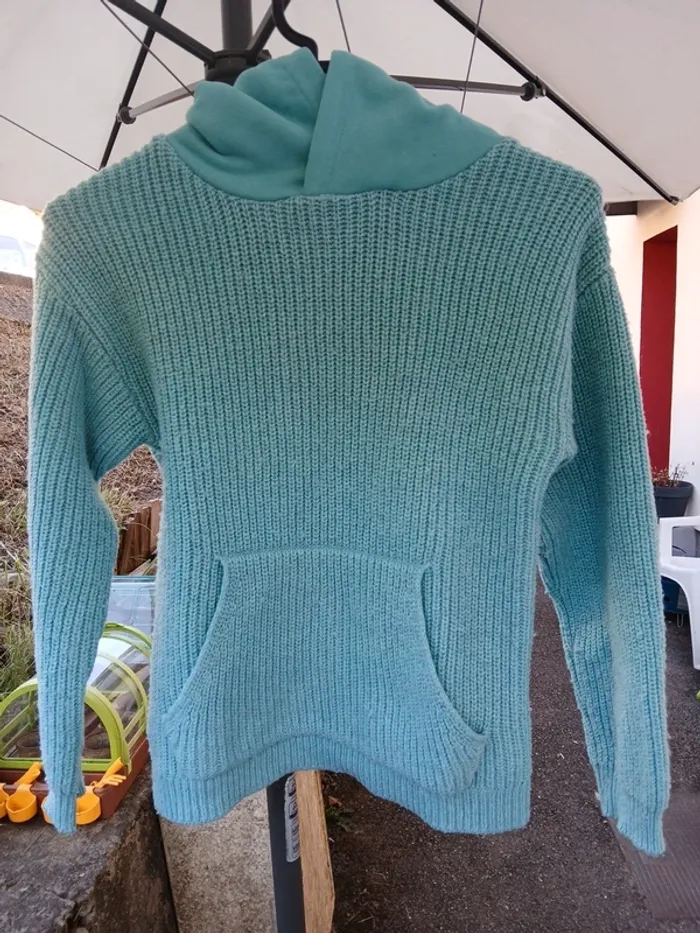 Lot pull a capuche jumeaux - photo numéro 5