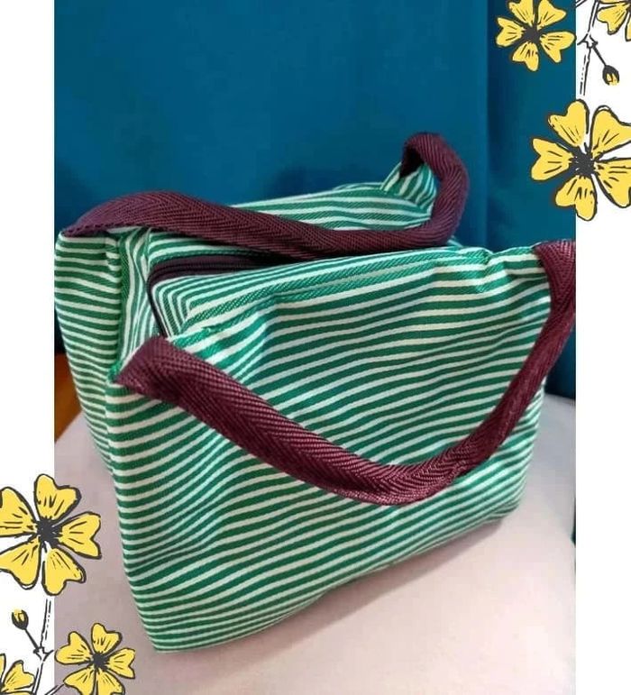 Sac isotherme rayé vert – Compact & pratique - lunchbox d’été - photo numéro 3