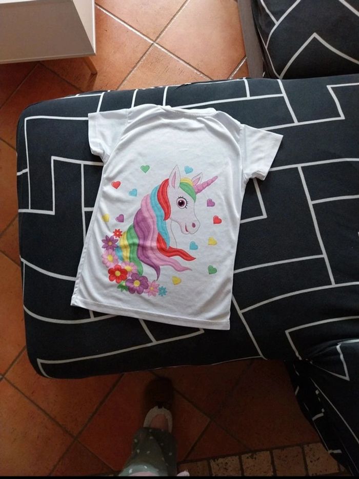 Tee shirt licorne - photo numéro 3