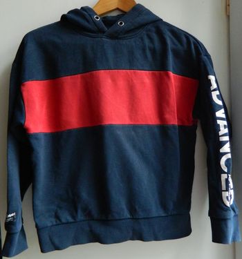 Sweat à capuche T 12 ans "Kiabi"