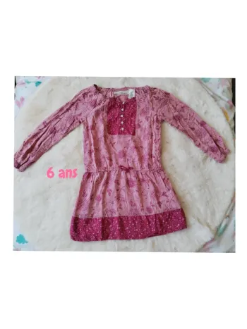 Robe H&M 6-7 ans (122 cm) 🌸