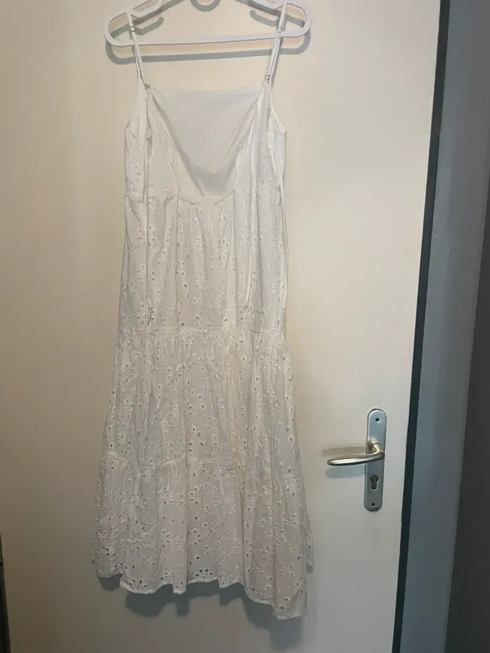 Robe Stradivarius - photo numéro 2