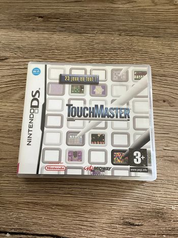 boîte ds avec notice touchmaster Nintendo ds vendu sans le jeu
