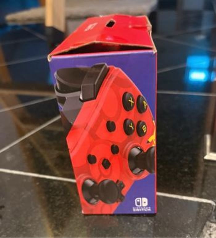 Commande  Switch Pokémon rouge avec fil - photo numéro 5