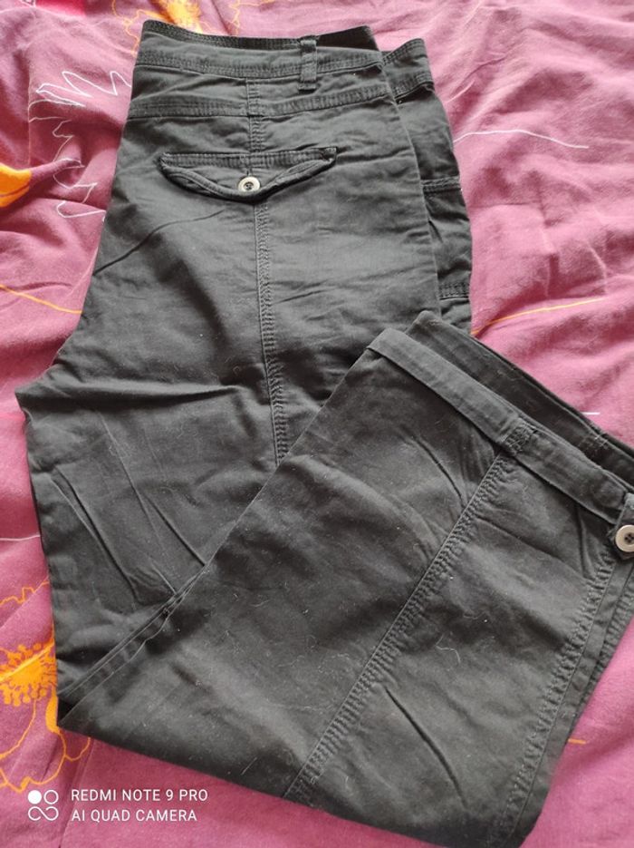 Pantacourt noir camaïeu t42 tbe