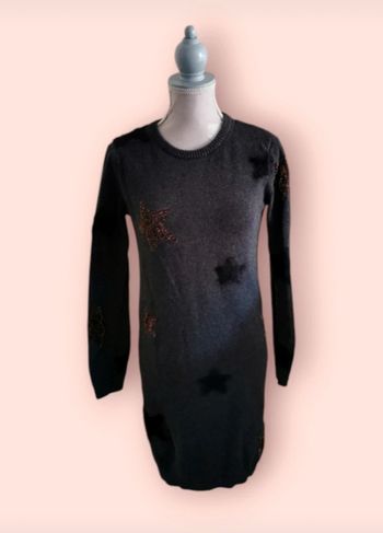 Robe pull gris chiné étoiles à paillettes bronze et étoiles fourrures noires gémo taille 10 ans