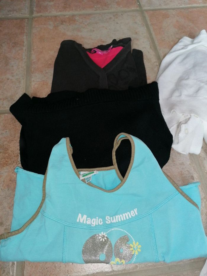Lot vêtement 10 ans - photo numéro 2
