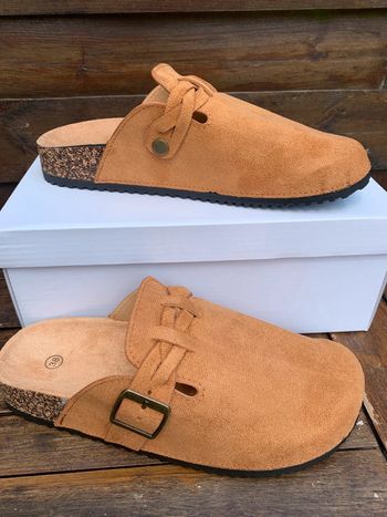 Mules camel 39