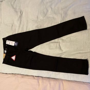 Pantalon noir skinny 9 ans