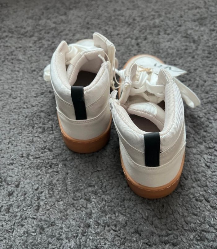 Baskets fille - photo numéro 2