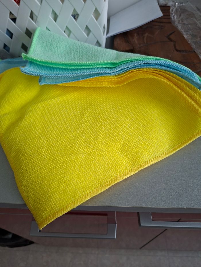 Lot de 10 microfibres neuf