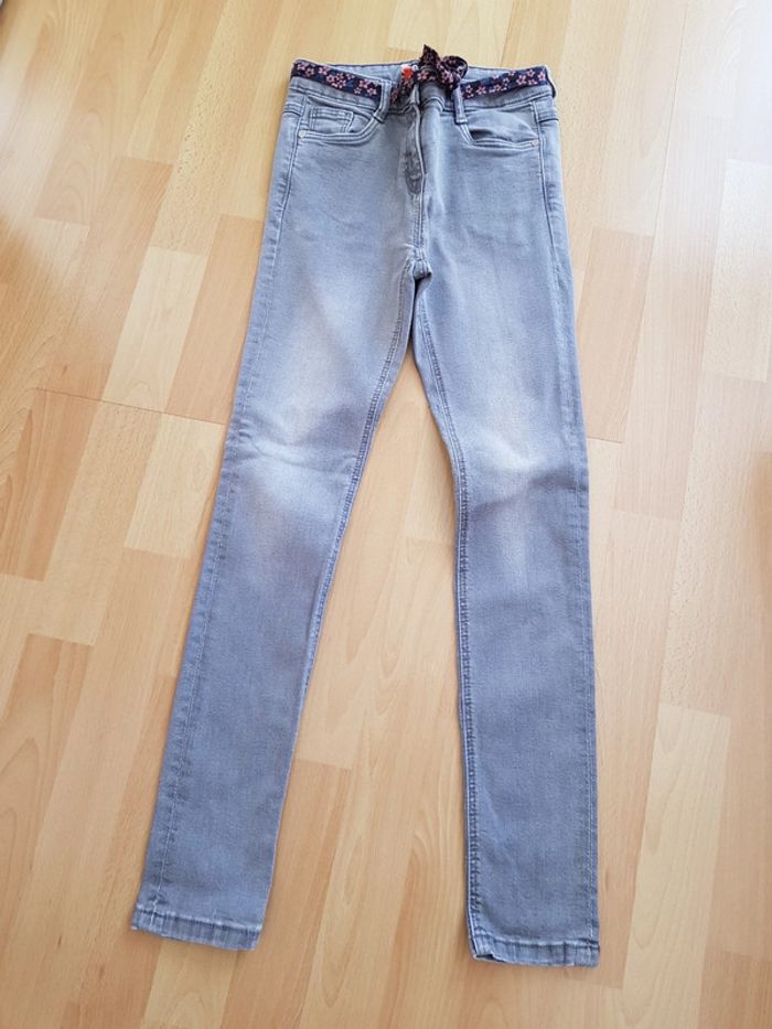 Pantalon jean skinny tape à l'oeil 10 ans neuf