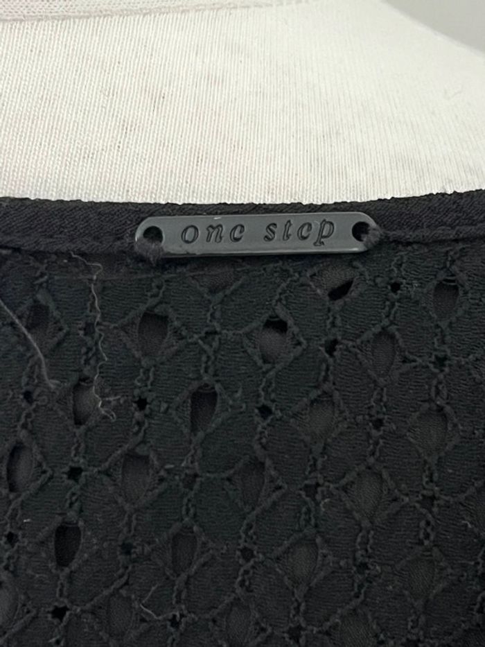 Robe noire dentelle et ajourée one step S - photo numéro 6