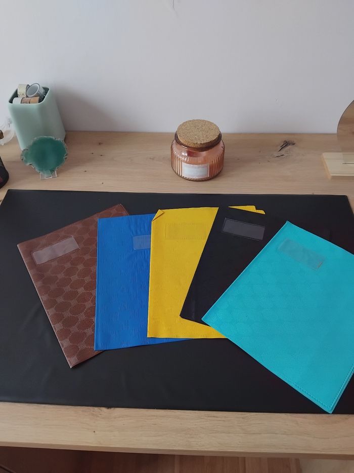 Lot de 5 protège cahier 17×22 - photo numéro 2
